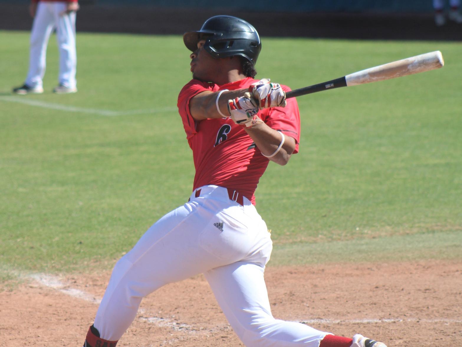 Baseball scores 23 runs in doubleheader sweep of Gauchos