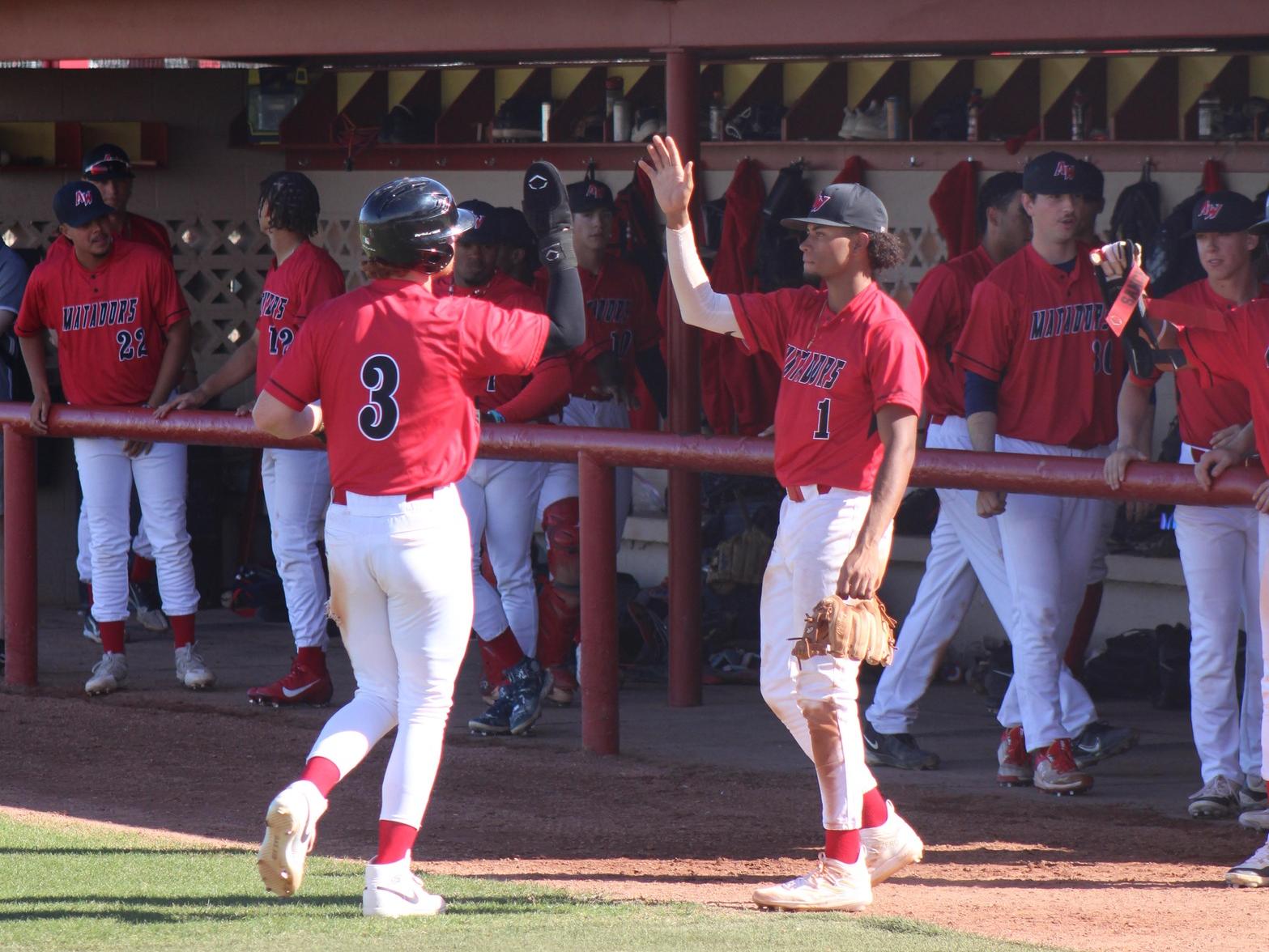 Matadors' bats awaken in game two to earn split with Yavapai