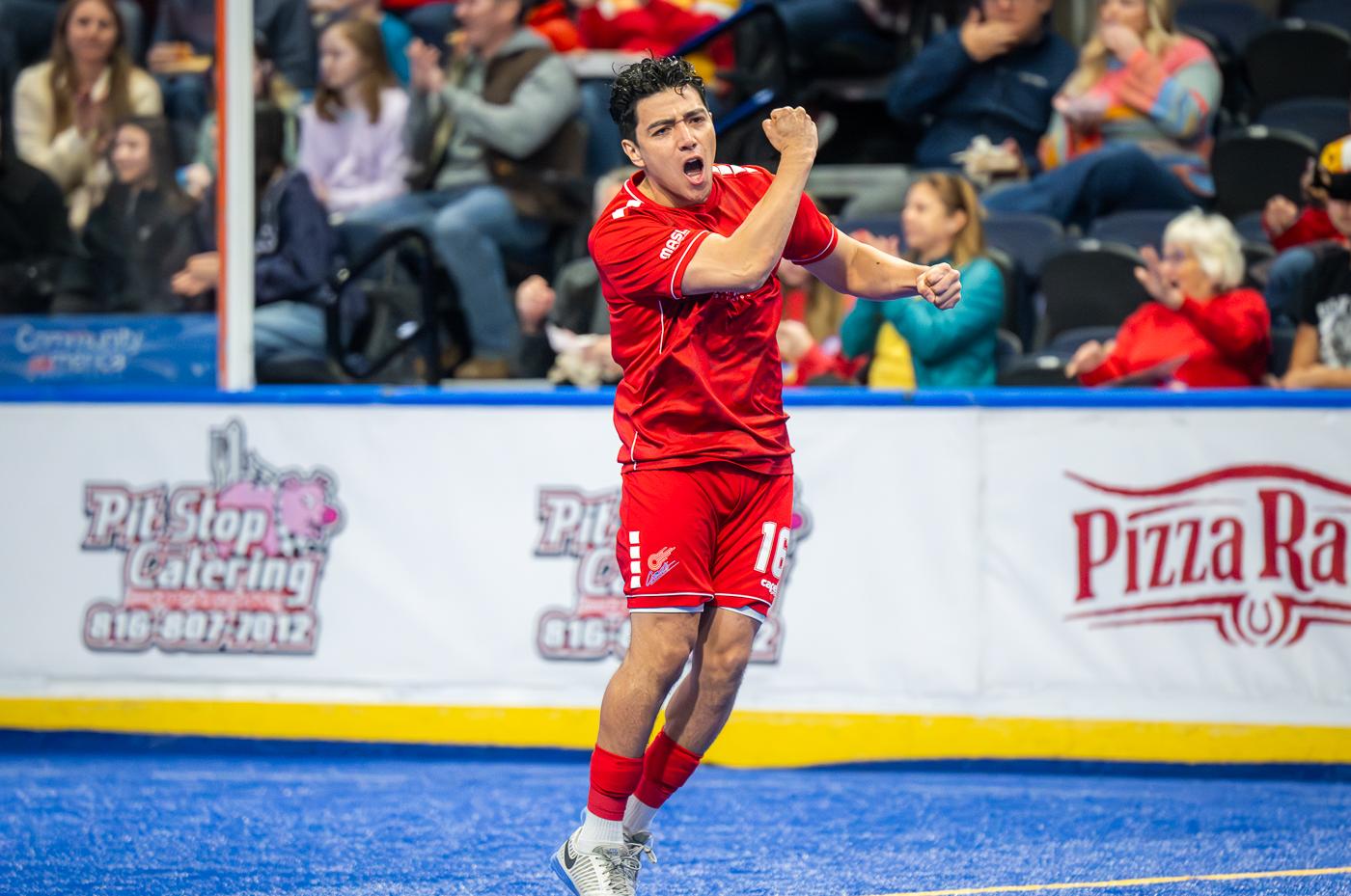 Men's soccer alum Henry Ramirez inks new three-year deal with Kansas City Comets after breakout season